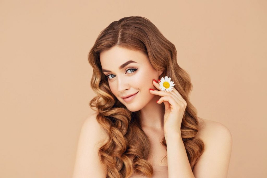 Jak dobrać kolor włosów do typu urody?